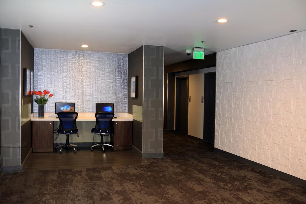 Blvd Hotel & Suites - Walking Distance To Hollywood Walk Of Fame (Adults Only) Лос-Анджелес Экстерьер фото