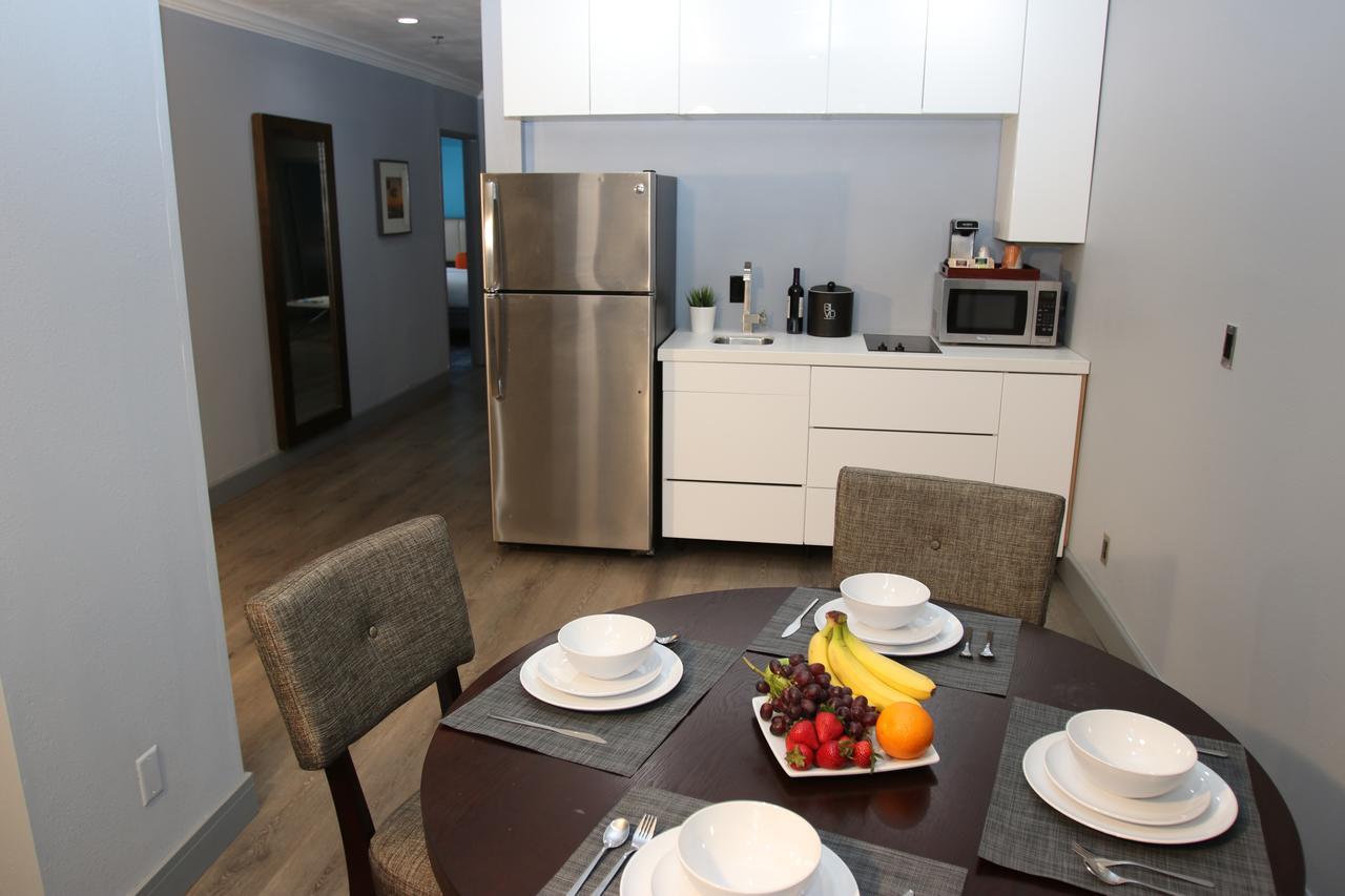 Blvd Hotel & Suites - Walking Distance To Hollywood Walk Of Fame (Adults Only) Лос-Анджелес Экстерьер фото