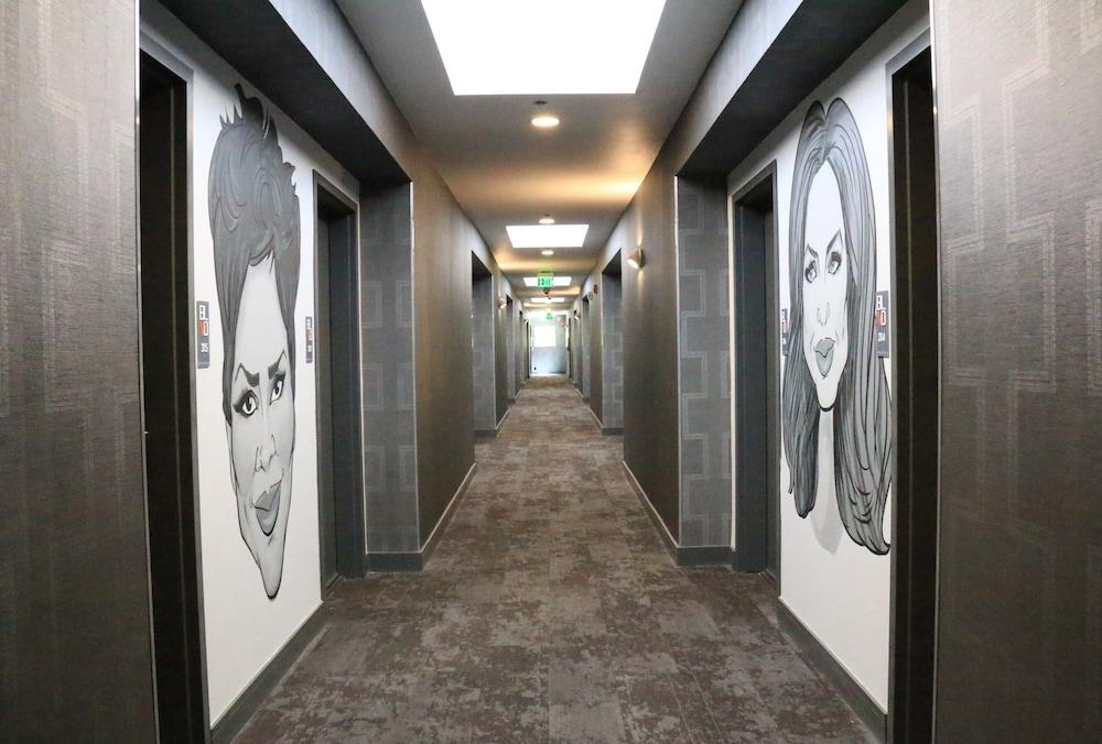 Blvd Hotel & Suites - Walking Distance To Hollywood Walk Of Fame (Adults Only) Лос-Анджелес Экстерьер фото